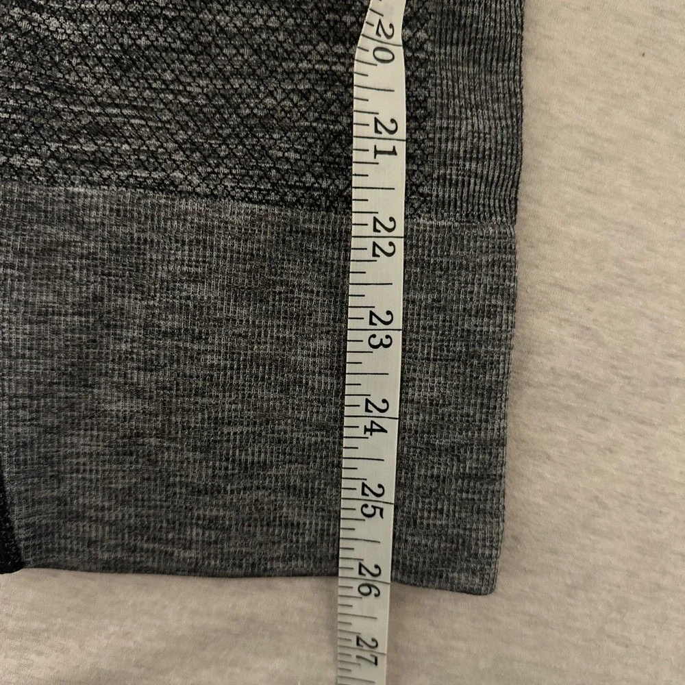 Lululemon Athletica Two-Tone‎ Black and Gray Leggings